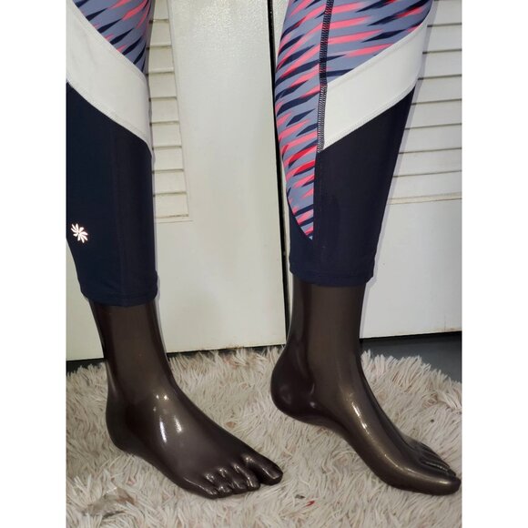 Athleta Women's Blue and Pink Electra Sonar 7/8 Tight Calf Leggings Sz M 1380 - Picture 11 of 13